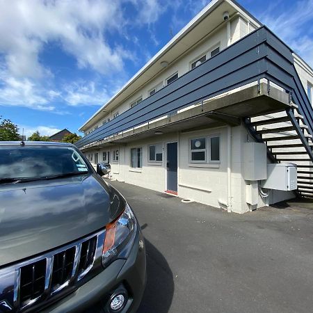 Ulster Apartments Hamilton Exterior foto